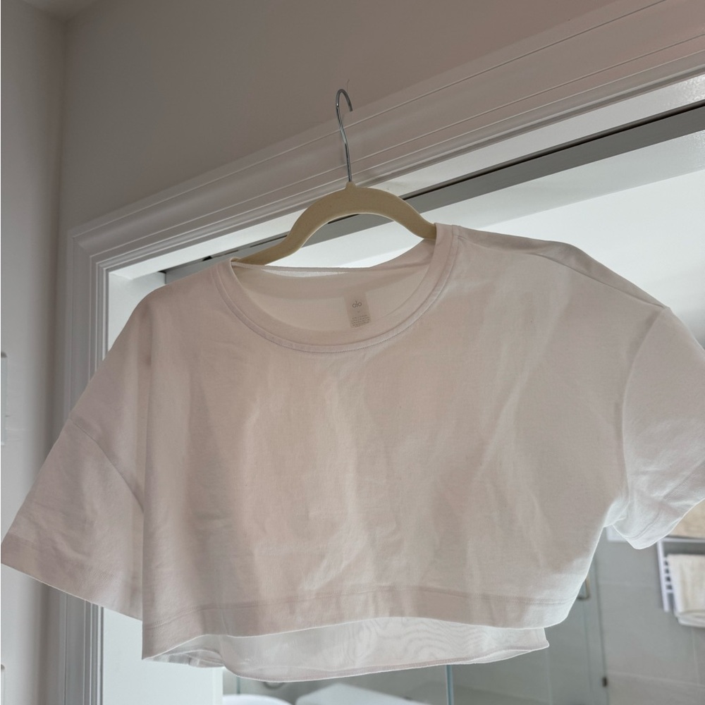 ALO Yoga White Crop Top